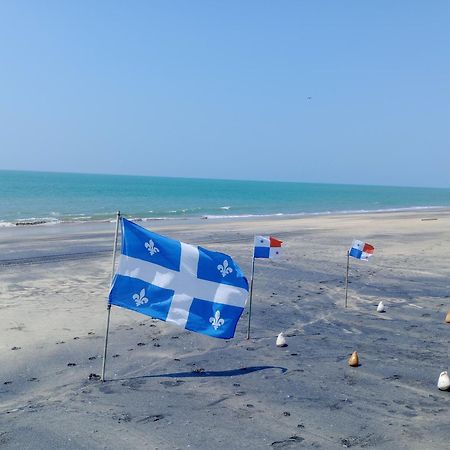 Taca Tucan Hostel Плайя-Бланка Экстерьер фото