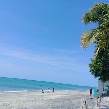 Taca Tucan Hostel Плайя-Бланка Экстерьер фото