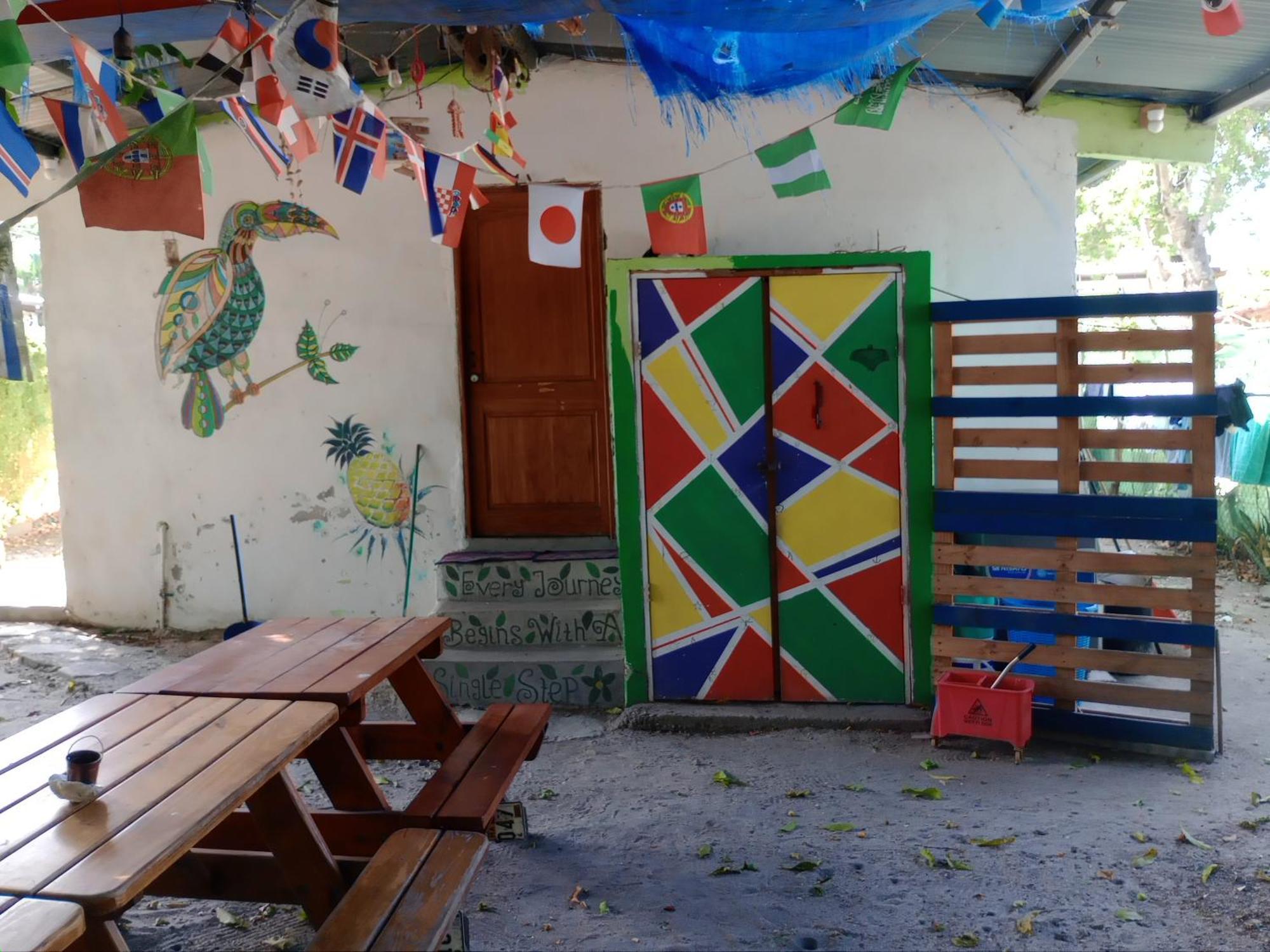 Taca Tucan Hostel Плайя-Бланка Экстерьер фото